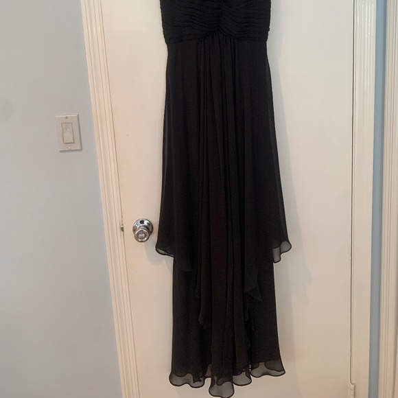 Eliza J Black Gown - Picture 4 of 10